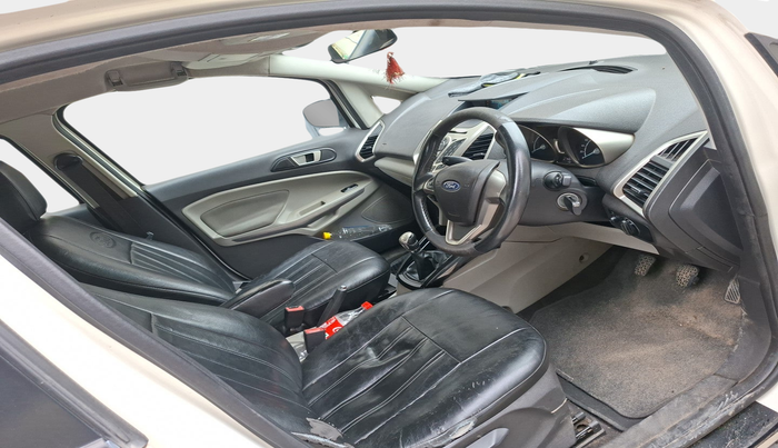 2015 Ford Ecosport TITANIUM 1.5L DIESEL, Diesel, Manual, 2,38,032 km, interior