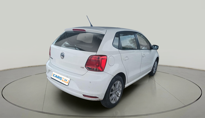 2015 Volkswagen Polo HIGHLINE1.5L, Diesel, Manual, 1,02,304 km, exterior