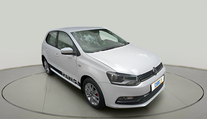2015 Volkswagen Polo HIGHLINE1.5L, Diesel, Manual, 1,02,304 km, exterior