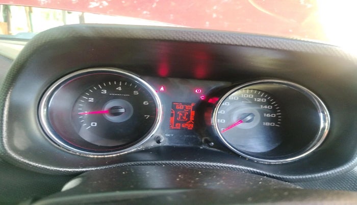 2017 Mahindra TUV300 T10 DUAL TONE, Diesel, Manual, 1,91,259 km, interior