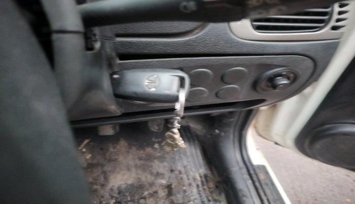 2015 Tata Indigo ECS LX TDI, Diesel, Manual, 1,26,239 km, interior