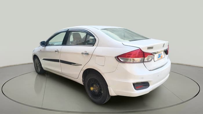 2015 Maruti Ciaz ZDI+, Diesel, Manual, 1,06,527 km, exterior