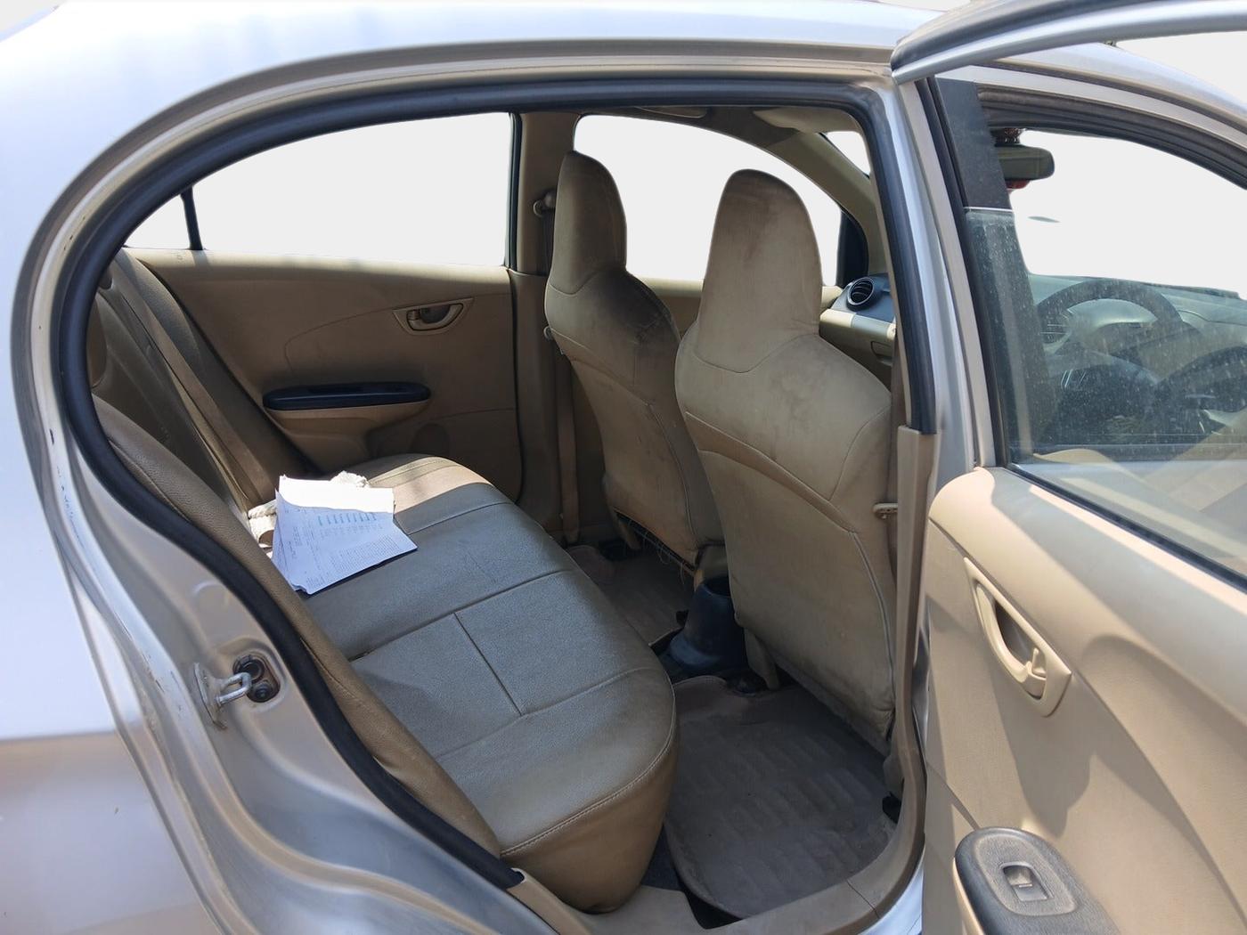 2014 Honda Amaze 1.5L I-DTEC E, Diesel, Manual, 1,86,908 km, interior