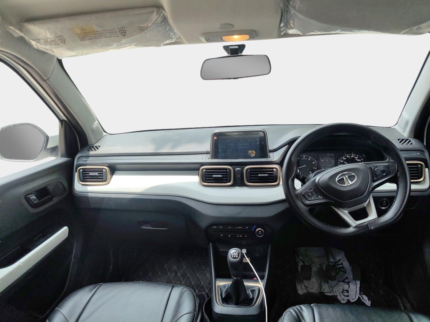 2021 Tata PUNCH ACCOMPLISHED MT, Petrol, Manual, 47,809 km, interior
