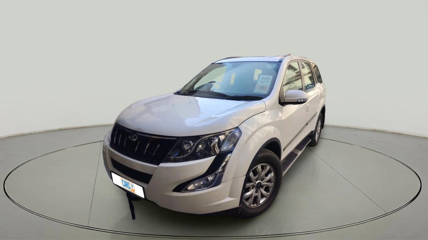 2017 Mahindra XUV500 W10, Diesel, Manual, 1,66,578 km, exterior