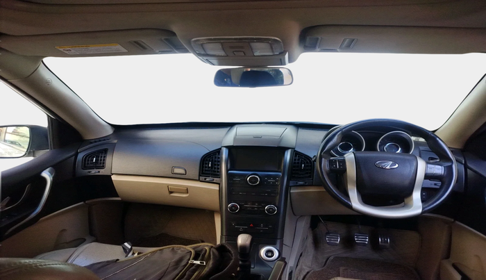 2017 Mahindra XUV500 W10, Diesel, Manual, 1,66,578 km, interior