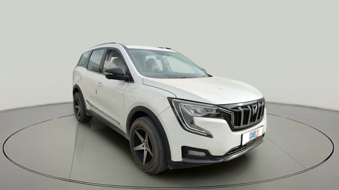 2022 Mahindra XUV700 AX 7 LUXURY D AT 7 STR, Diesel, Automatic, 45,569 km, exterior