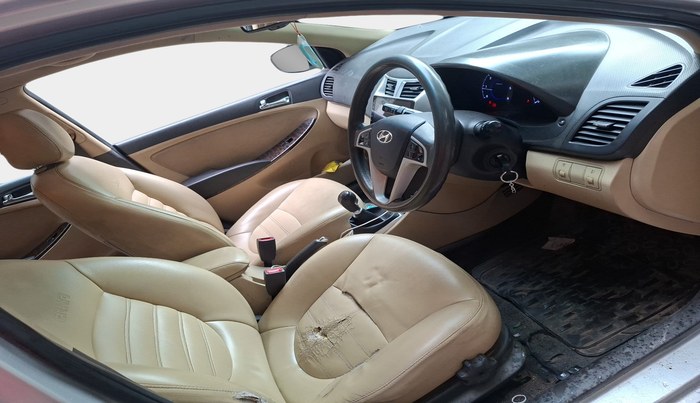 2012 Hyundai Verna FLUIDIC 1.6 VTVT SX, Diesel, Manual, 1,14,316 km, interior