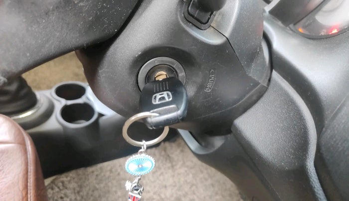 2014 Honda Amaze 1.5L I-DTEC SX, Diesel, Manual, 1,39,145 km, interior