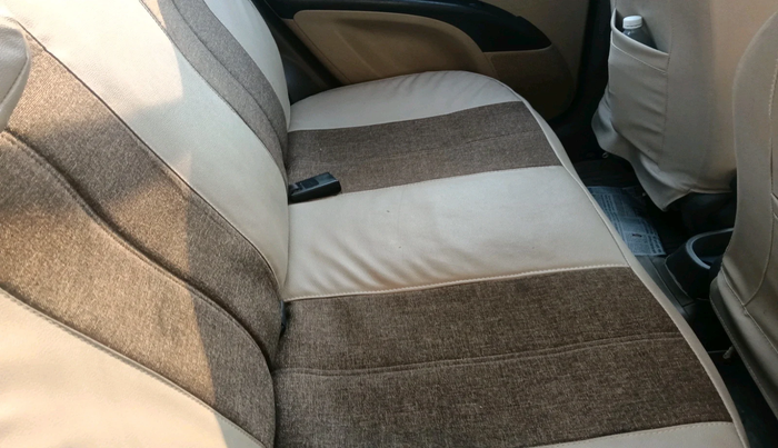 2013 Hyundai i10 SPORTZ 1.2, Petrol, Manual, 69,073 km, interior