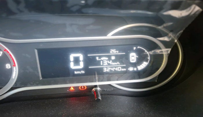 2022 Hyundai GRAND I10 NIOS SPORTZ 1.2 KAPPA VTVT, Petrol, Manual, 32,440 km, interior