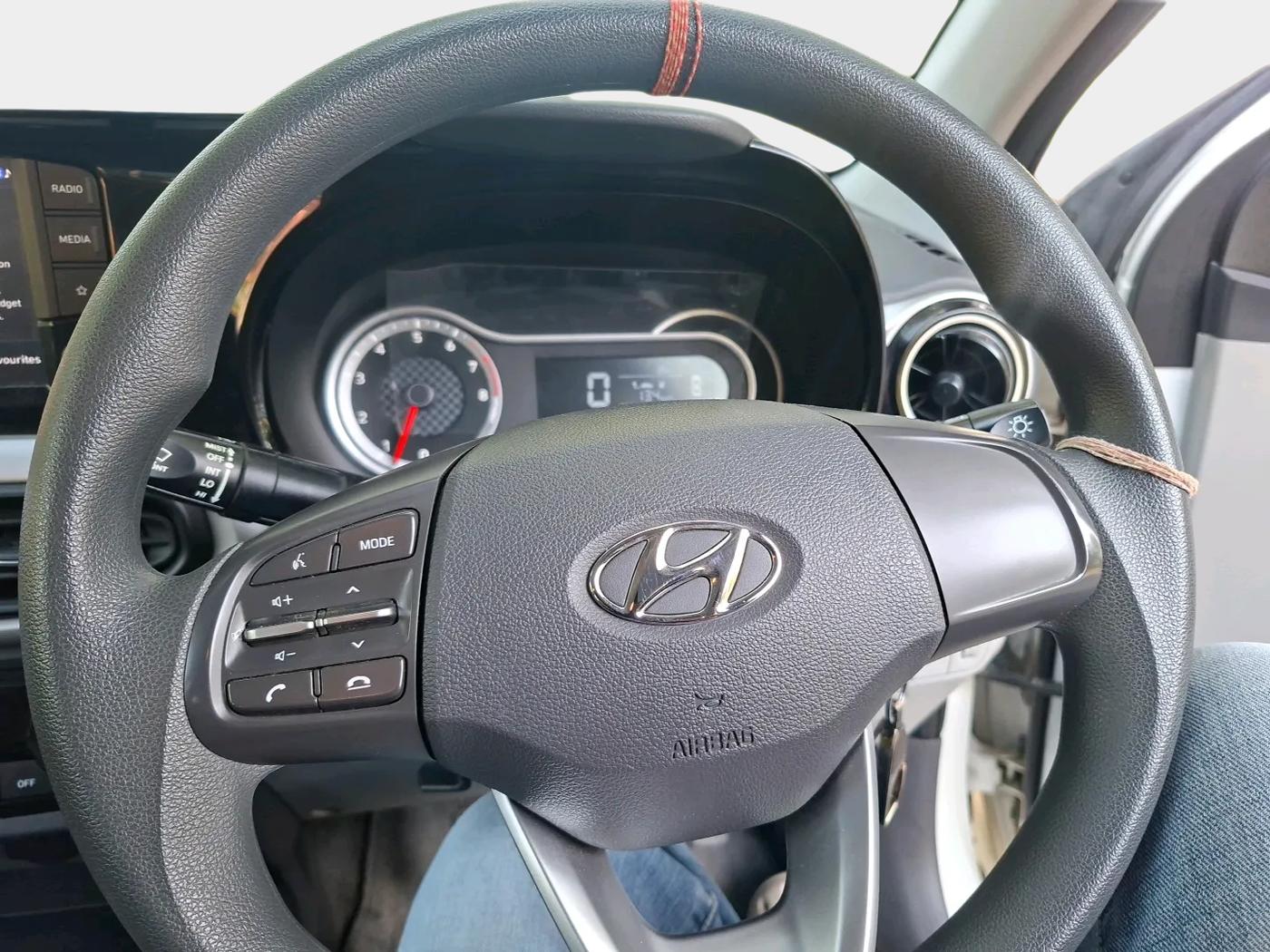 2022 Hyundai GRAND I10 NIOS SPORTZ 1.2 KAPPA VTVT, Petrol, Manual, 32,440 km, interior