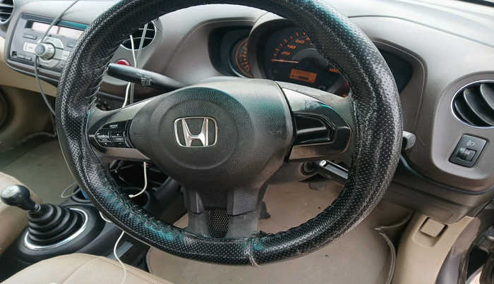 2013 Honda Amaze 1.2L I-VTEC S, Petrol, Manual, 1,74,505 km, interior