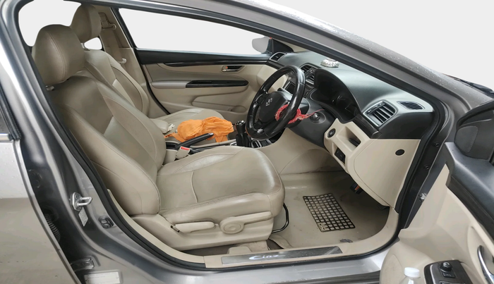 2017 Maruti Ciaz ALPHA DIESEL 1.3, Diesel, Manual, 71,123 km, interior