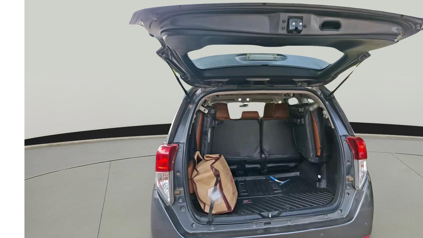 2021 Toyota Innova Crysta 2.4 GX AT 8 STR, Diesel, Automatic, 68,527 km, exterior