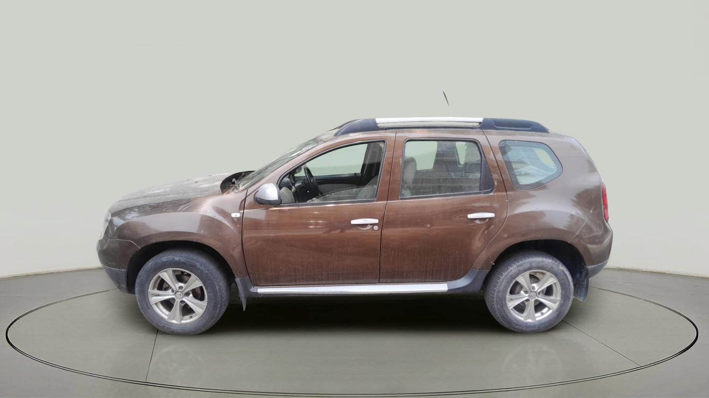2015 Renault Duster 110 PS RXZ DIESEL, Diesel, Manual, 1,16,913 km, exterior