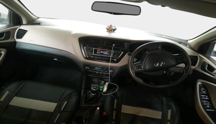 2016 Hyundai Elite i20 SPORTZ 1.4 CRDI, Diesel, Manual, 1,46,639 km, interior