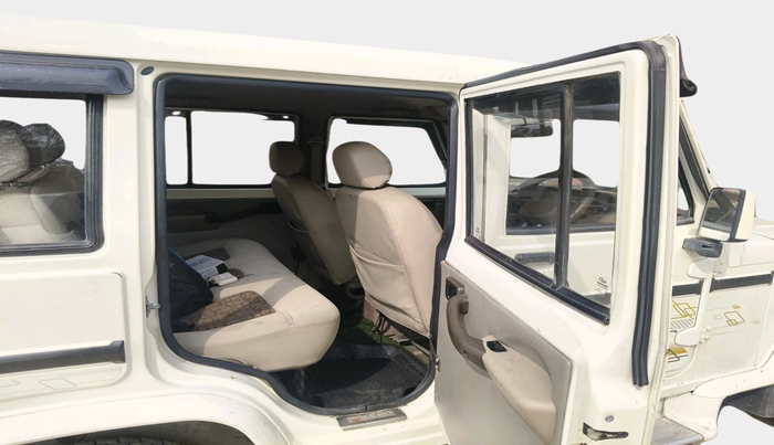2014 Mahindra Bolero ZLX BS IV, Diesel, Manual, 1,11,212 km, interior