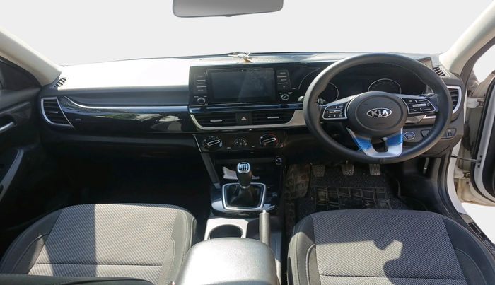 2020 KIA SELTOS HTK PLUS 1.5, Petrol, Manual, 58,387 km, interior