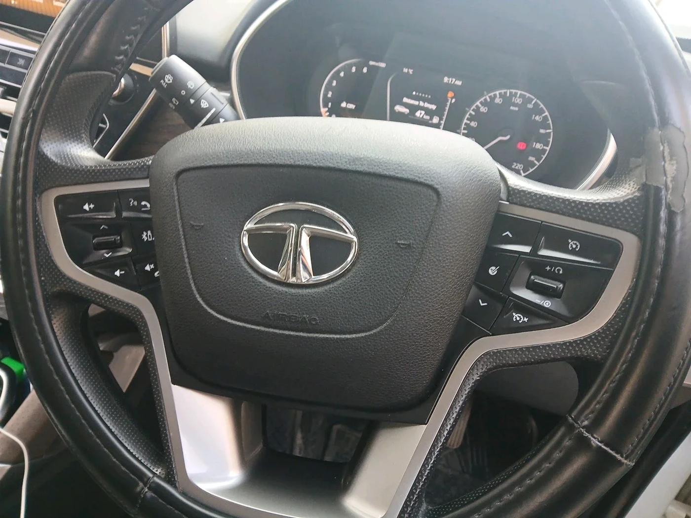 2019 Tata Harrier XZ 2.0L, Diesel, Manual, 1,03,036 km, interior