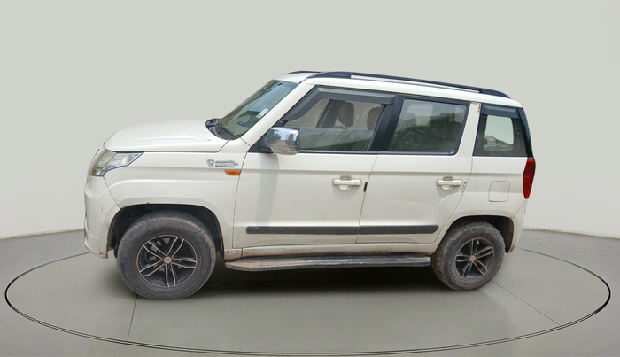 2016 Mahindra TUV300 T8 AMT, Diesel, Automatic, 92,155 km, exterior