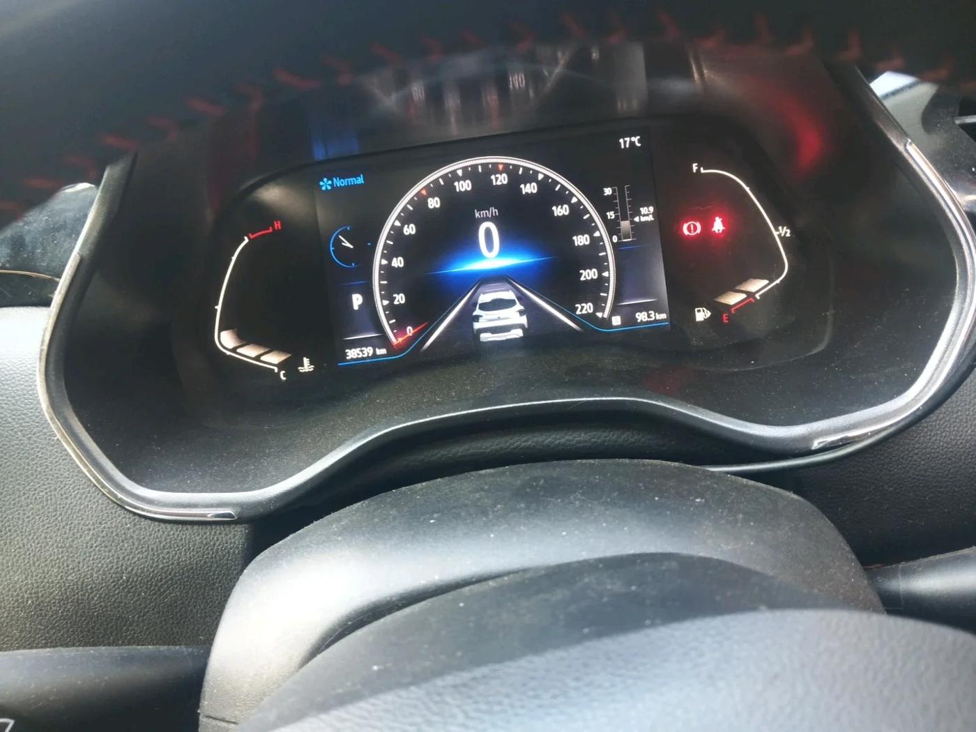 2023 Renault Kiger RXZ TURBO CVT, Petrol, Automatic, 42,500 km, interior