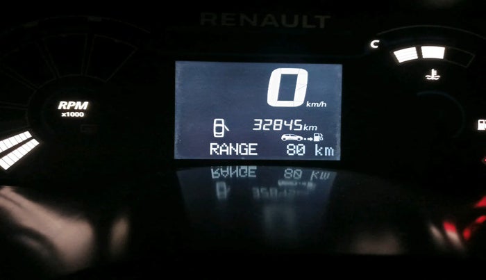 2020 Renault TRIBER RXT, Petrol, Manual, 32,845 km, interior