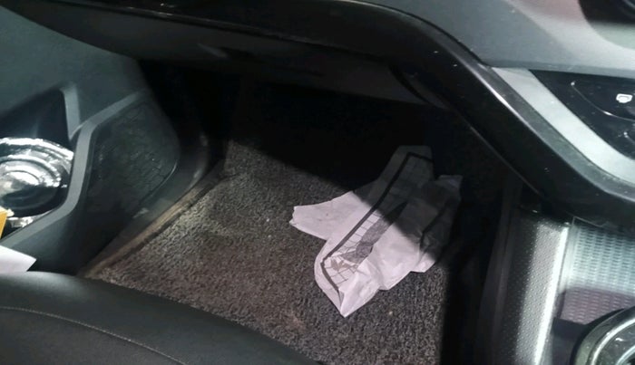 2022 Tata Safari XTA PLUS, Diesel, Automatic, 43,429 km, interior