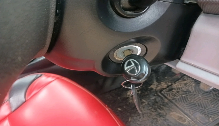 2021 Tata ALTROZ XE PETROL, Petrol, Manual, 55,454 km, interior