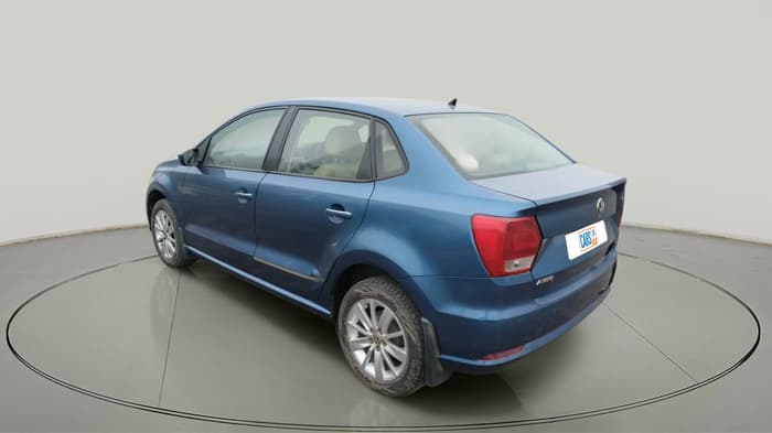 2016 Volkswagen Ameo HIGHLINE1.5L, Diesel, Manual, 1,30,919 km, exterior