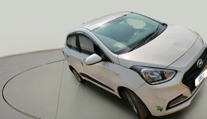 2018 Hyundai Xcent E+, Petrol, Manual, 1,01,199 km, exterior