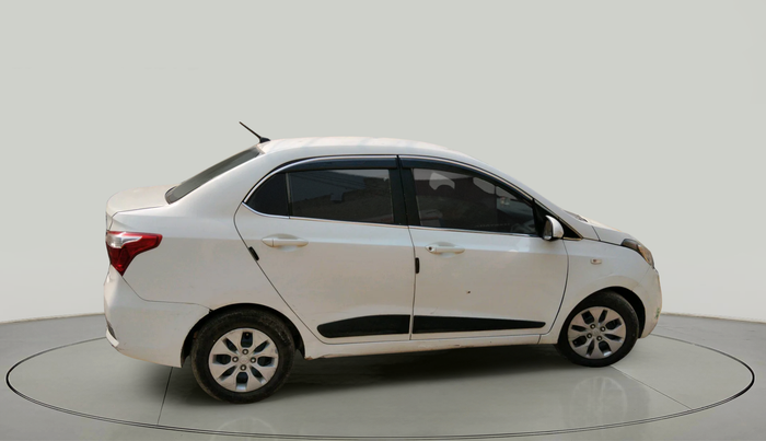 2018 Hyundai Xcent E+, Petrol, Manual, 1,01,199 km, exterior