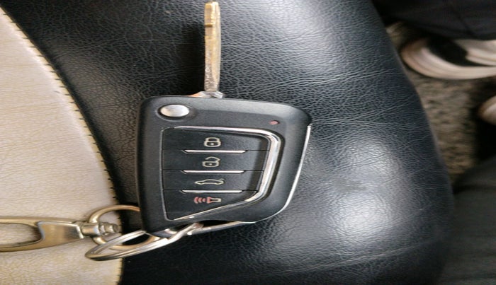 2018 Hyundai Xcent E+, Petrol, Manual, 1,01,199 km, interior