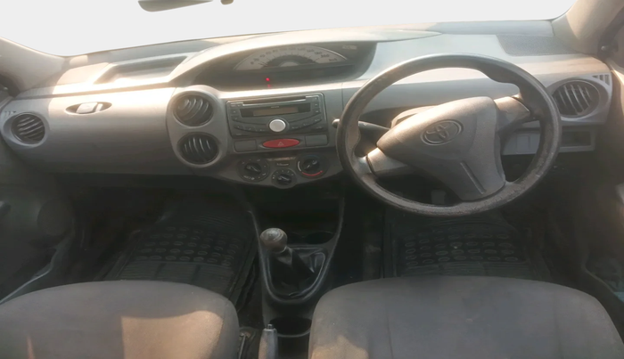 2012 Toyota Etios Liva G, Petrol, Manual, 32,770 km, interior