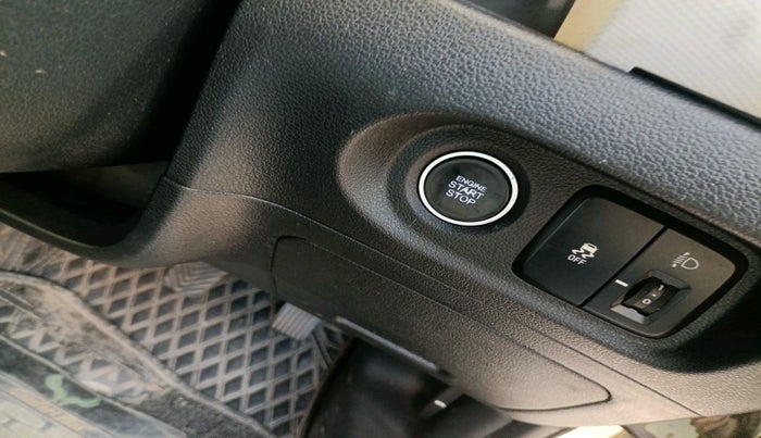 2022 Hyundai Creta SX 1.5 DIESEL, Diesel, Manual, 55,100 km, interior