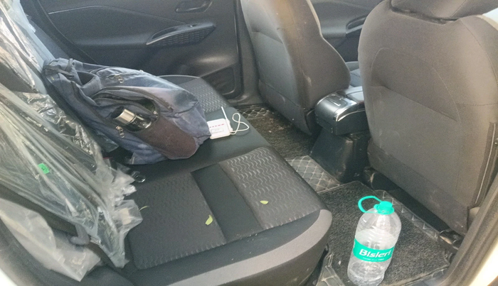 2025 Nissan MAGNITE Visia EZ-Shift, Petrol, Automatic, 12,351 km, interior