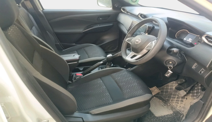 2025 Nissan MAGNITE Visia EZ-Shift, Petrol, Automatic, 12,351 km, interior