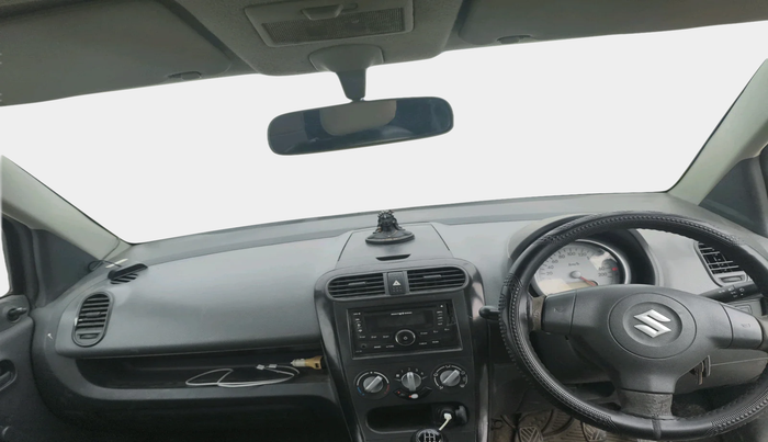 2013 Maruti Ritz LXI, Petrol, Manual, 1,09,001 km, interior