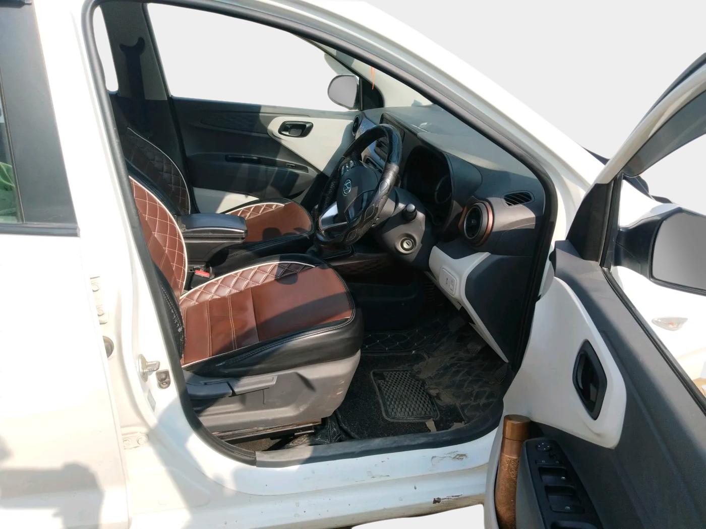 2022 Hyundai AURA S 1.2 CNG, Petrol, Manual, 61,811 km, interior