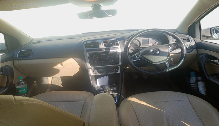 2017 Volkswagen Ameo HIGHLINE1.2L PLUS 16 ALLOY, Petrol, Manual, 70,985 km, interior