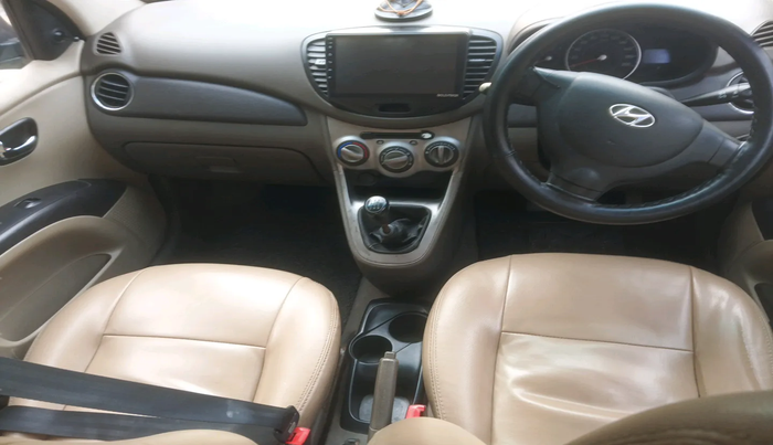 2012 Hyundai i10 MAGNA 1.1, Petrol, Manual, 1,06,118 km, interior