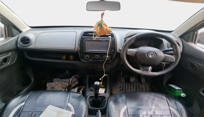 2017 Renault Kwid RXT 1.0 (O), Petrol, Manual, 99,604 km, interior