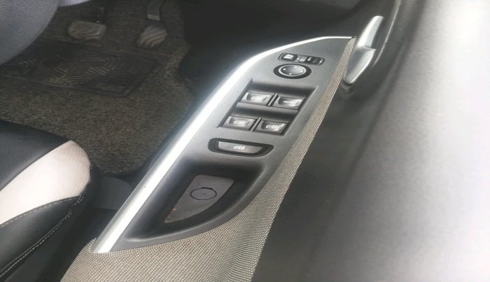 2024 Nissan MAGNITE XL AMT EZ Shift, Petrol, Automatic, 14,440 km, interior