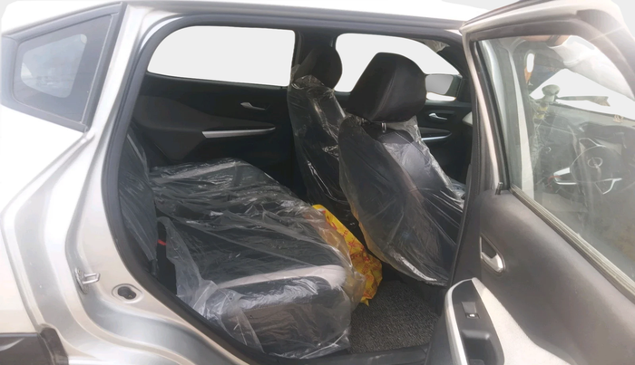 2024 Nissan MAGNITE XL AMT EZ Shift, Petrol, Automatic, 14,440 km, interior