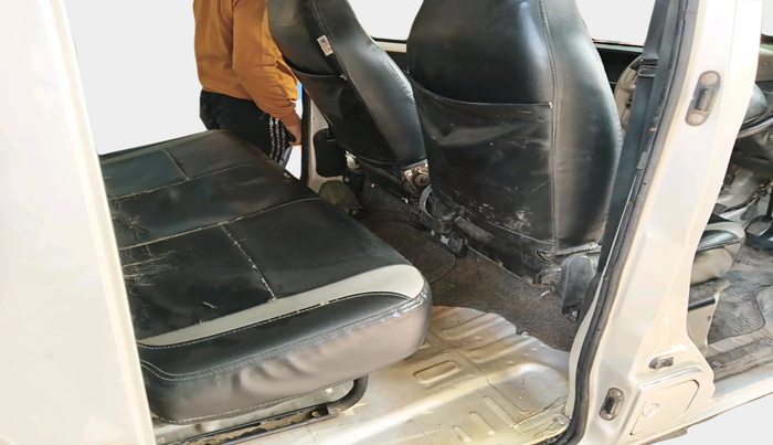 2018 Maruti Eeco 5 STR WITH A/C+HTR CNG, Petrol, Manual, 79,213 km, interior