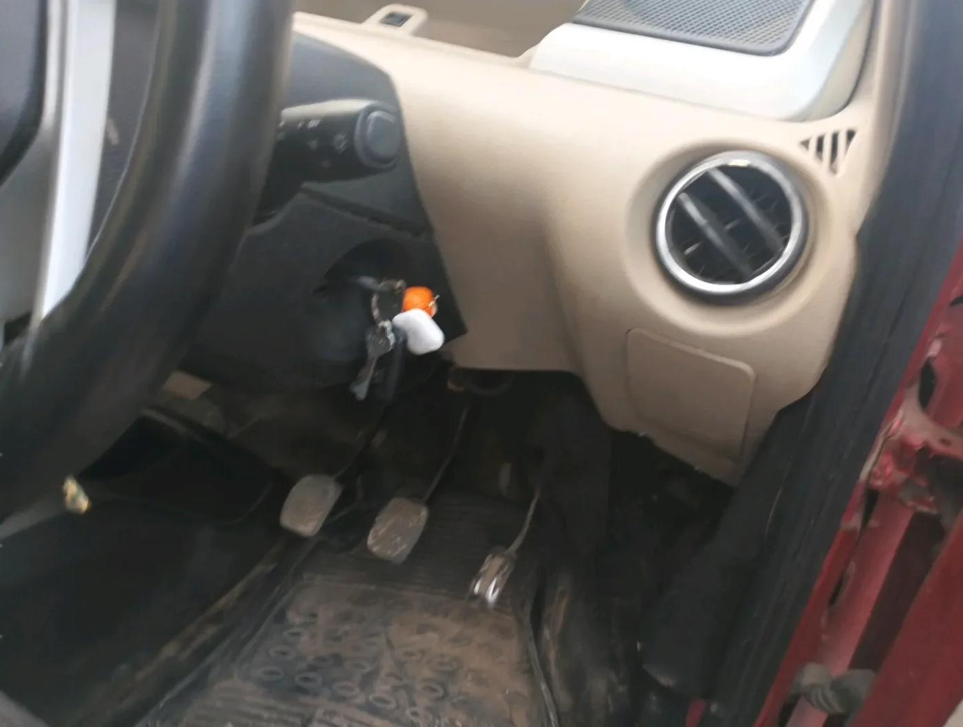 2016 Tata Nano TWIST XT, Petrol, Manual, 46,113 km, interior