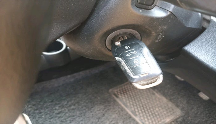 2014 Honda Brio E MT, Petrol, Manual, 1,15,545 km, interior