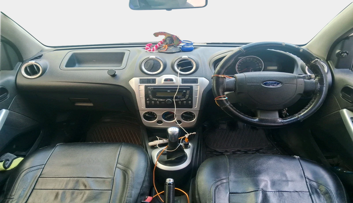 2014 Ford Figo ZXI 1.2 PETROL, Petrol, Manual, 1,10,351 km, interior