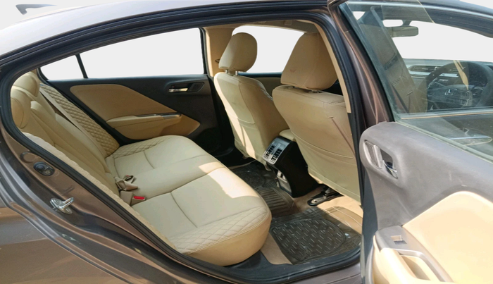 2016 Honda City 1.5L I-VTEC V MT, Petrol, Manual, 81,227 km, interior