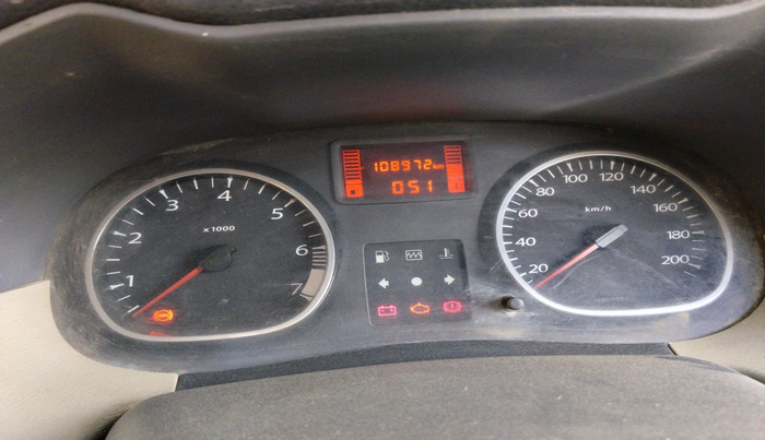 2013 Renault Duster RXL PETROL, Petrol, Manual, 1,08,972 km, interior